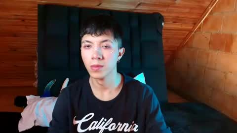 Snapshot of thiago_n_sam chatting on 10.16.25 thiago_n_sam online show from 10.16.25