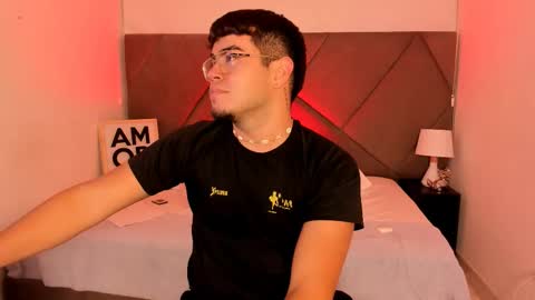 Snapshot of thiago_occonor chatting on 10.14.25 thiago_occonor online show from 10.14.25