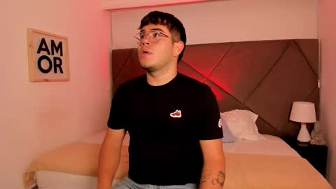 Snapshot of thiago_occonor chatting on 10.28.25 thiago_occonor online show from 10.28.25