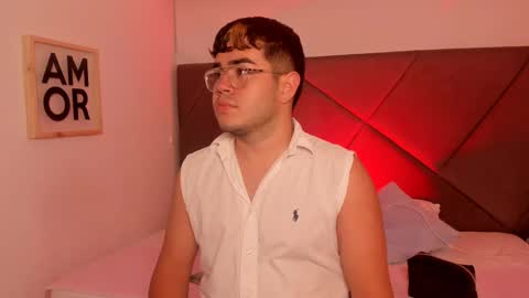 Snapshot of thiago_occonor chatting on 11.10.25 thiago_occonor online show from 11.10.25