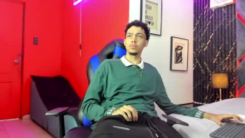 Snapshot of thiago_preston chatting on 06.12.26 Thiago online show from 06.12.26