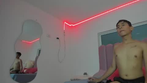 thiagoo_twin online show from 05.21.26