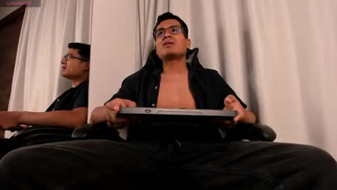 thiagovega_ online show from 06.12.26