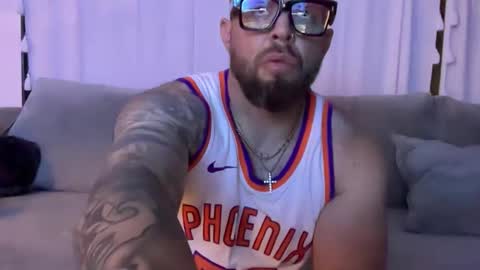 Snapshot of thiccbull12 chatting on 06.03.26 thiccbull12 online show from 06.03.26