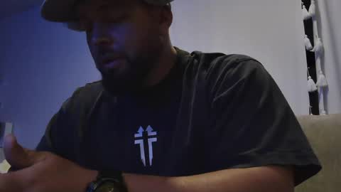 Snapshot of thiccbull12 chatting on 06.18.26 thiccbull12 online show from 06.18.26