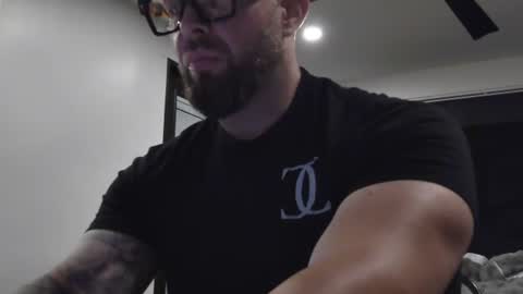 Snapshot of thiccbull12 chatting on 07.19.26 thiccbull12 online show from 07.19.26
