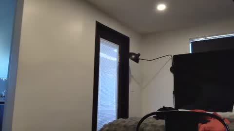Snapshot of thiccbull12 chatting on 07.23.26 thiccbull12 online show from 07.23.26