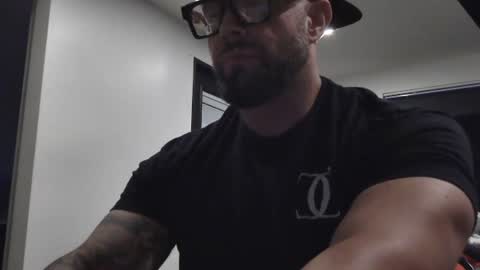 Snapshot of thiccbull12 chatting on 08.03.26 thiccbull12 online show from 08.03.26