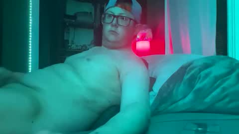 Snapshot of thick_d_energy chatting on 05.22.26 Thick D Bottom online show from 05.22.26