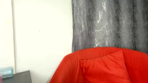 Snapshot of thick_jojo chatting on 11.03.25 Call me Taliee online show from 11.03.25