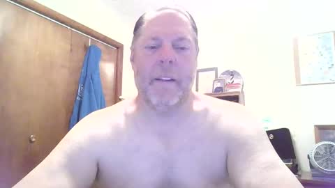 thickcock4u1105 online show from 05.20.26