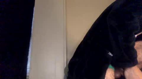 Snapshot of thickcockblacklightskin chatting on 01.15.26 Mr. Perfect Dick online show from 01.15.26