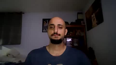 Snapshot of thickdickeddom chatting on 09.19.25 ThickDickedDom online show from 09.19.25