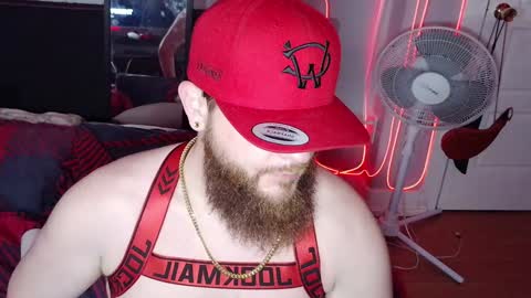 ThickHandsomeMan online show from 01.03.25