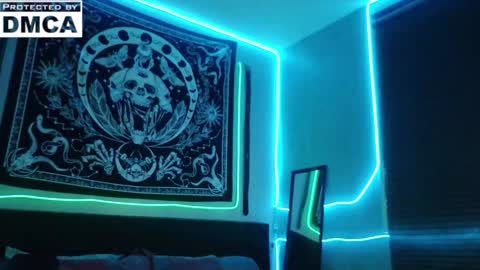 ThickHandsomeMan online show from 01.13.25