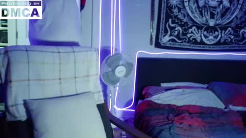 ThickHandsomeMan online show from 01.14.25