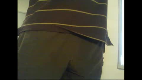 Snapshot of thickmelnik chatting on 11.01.25 James online show from 11.01.25