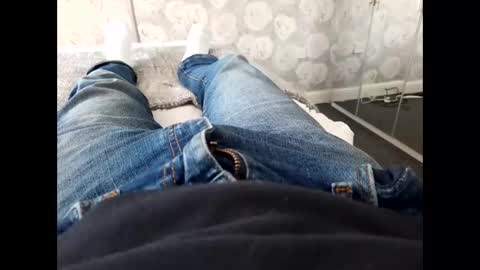 Snapshot of thicksingarters chatting on 01.10.25 thicksingarters online show from 01.10.25