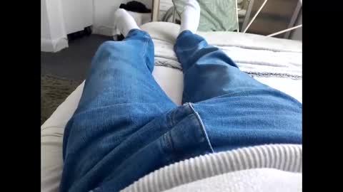 Snapshot of thicksingarters chatting on 09.28.25 thicksingarters online show from 09.28.25