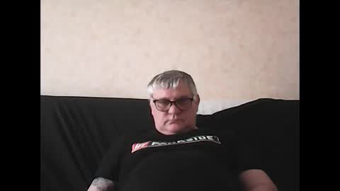 Snapshot of thierrysymp chatting on 01.10.25 Thierrysymp online show from 01.10.25