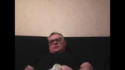 Snapshot of thierrysymp chatting on 02.26.25 Thierrysymp online show from 02.26.25