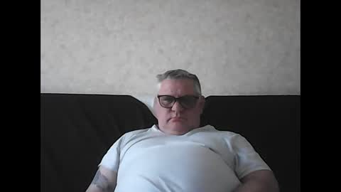 Snapshot of thierrysymp chatting on 03.02.25 Thierrysymp online show from 03.02.25