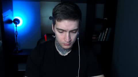 Snapshot of this_is_andy chatting on 03.04.25 Andy online show from 03.04.25