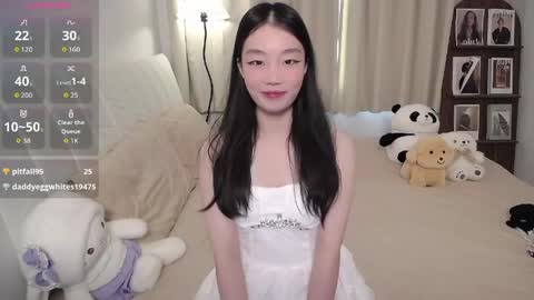 Snapshot of thisgirl__ chatting on 05.11.26 kk online show from 05.11.26