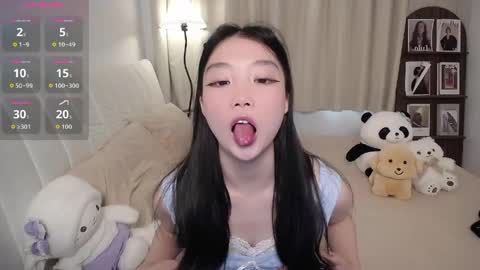 Snapshot of thisgirl__ chatting on 05.23.26 kk online show from 05.23.26