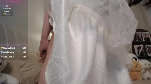 Snapshot of thisgirl__ chatting on 06.05.26 kk online show from 06.05.26