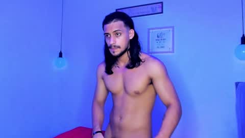 Thomas online show from 12.04.24