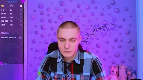 thomas_crow online show from 12.21.25