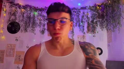 Thomas Grey online show from 02.11.25