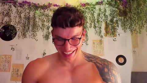 Thomas Grey online show from 02.13.25