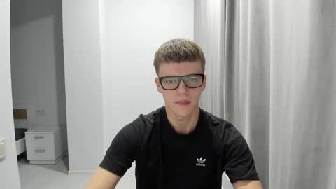 Tomas online show from 12.12.24