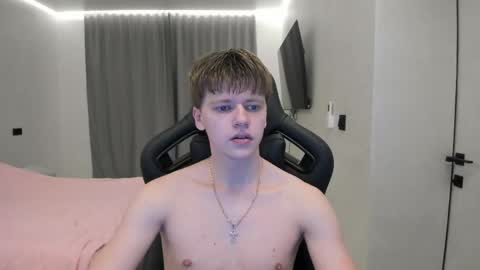 Tomas online show from 04.10.26