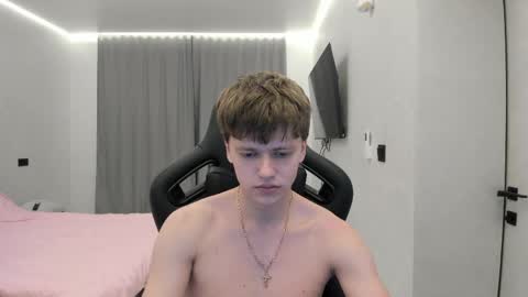 Tomas online show from 04.11.26