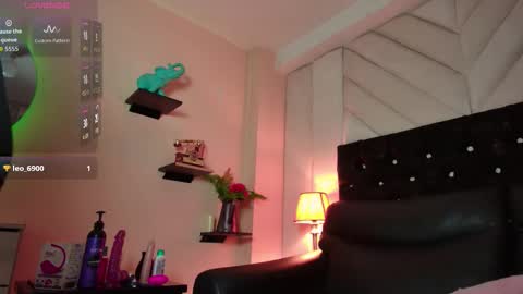 thomasandsamantha online show from 02.17.26