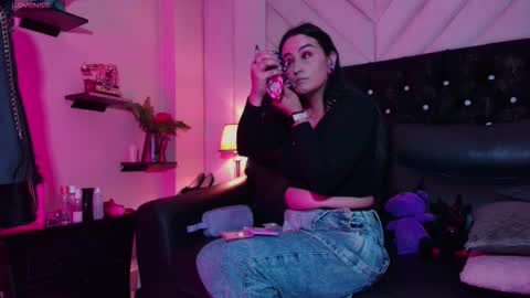 thomasandsamantha online show from 02.26.26