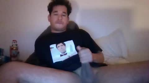 Snapshot of thomasgeronim213 chatting on 01.01.25 thomasgeronim213 online show from 01.01.25