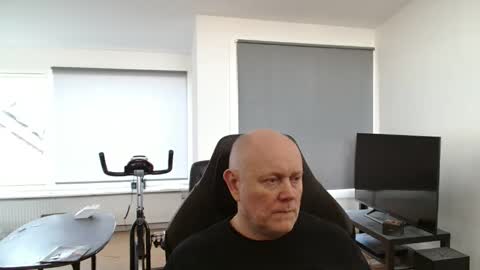 thomash32 online show from 10.03.25