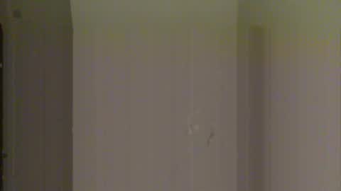 Snapshot of thomaspol chatting on 10.11.25 Tom online show from 10.11.25