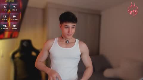 Snapshot of thomklein chatting on 02.27.26 Thom Klein online show from 02.27.26