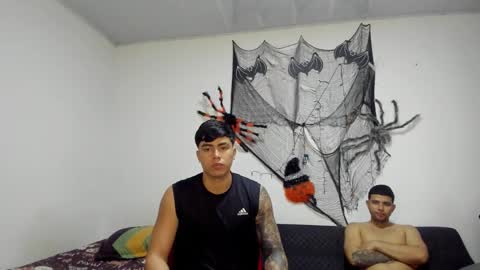 thomson_hot01 online show from 10.26.25