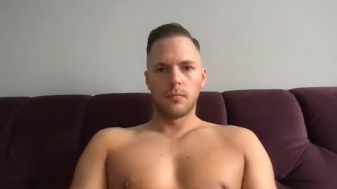 thorhh1991 online show from 10.08.25