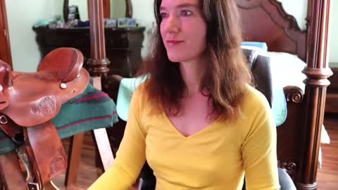 Snapshot of thornbury_rose chatting on 02.10.26 ThornburyRose online show from 02.10.26