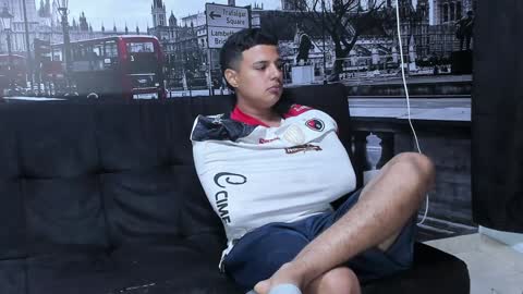 Snapshot of threesome_sexy chatting on 01.03.25 BRITHANY BRYAN ALEX online show from 01.03.25