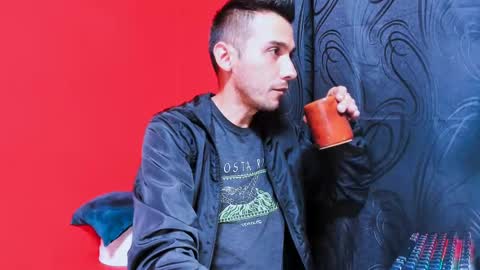 Snapshot of threesome_sexy chatting on 02.13.25 BRITHANY BRYAN ALEX online show from 02.13.25