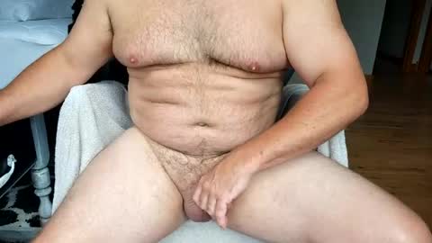 Snapshot of thrilled1 chatting on 07.10.26 Horny Friend with Benifits online show from 07.10.26