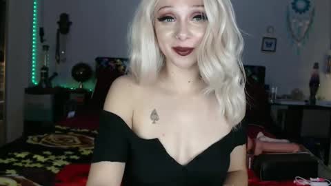 Opulent Kingdom online show from 12.06.24